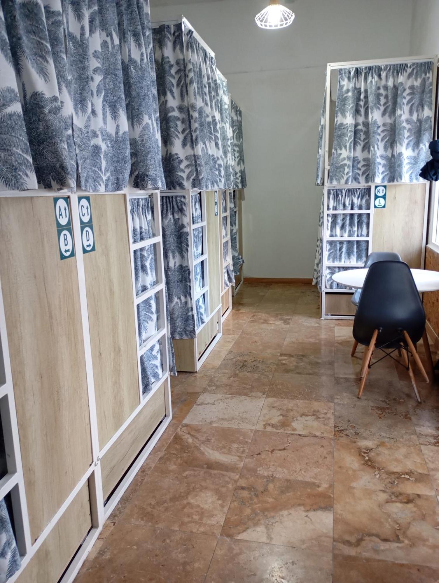 Follow The Sun Boutique Hostel - Pool, Breakfast & Sea Views St. Julian's Zewnętrze zdjęcie